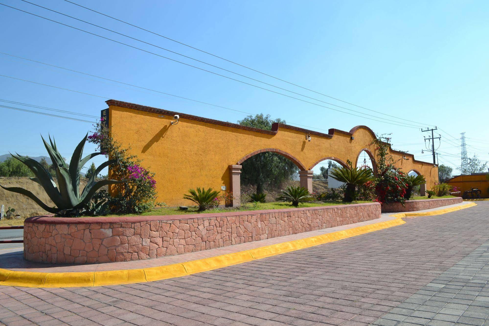 Hotel Teotihuacan San Juan Teotihuacán Exteriör bild